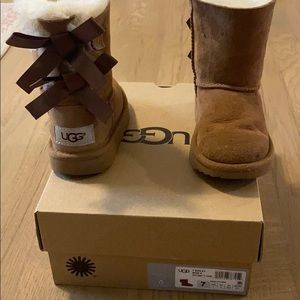 UGG Bailey Bow II